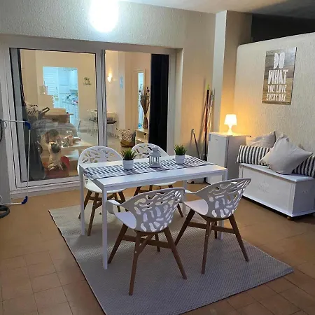 Apartment Benal Beach Studio 103