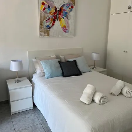 Apartment Benal Beach Studio 103